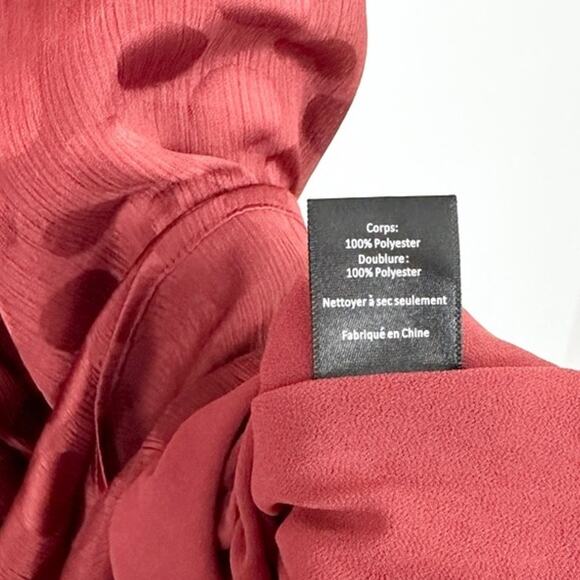 Astr The Label Ebony Dress Midi Flutter Sleeve size XS Polka Dot - Picture 7 of 8